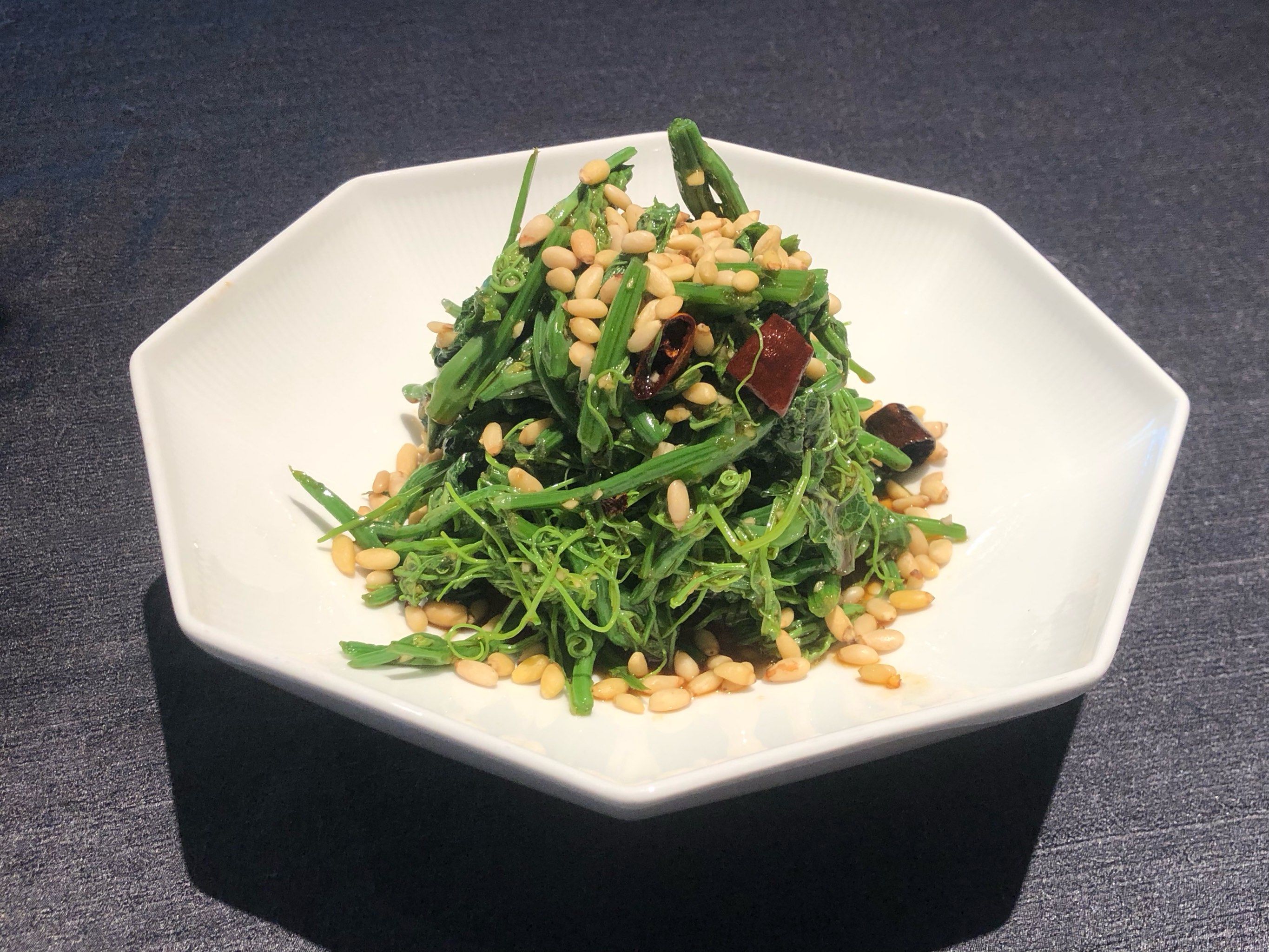 环境很好,味道也很不错.适合和家人朋友一