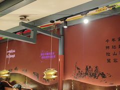 -老牌坊云南鱼豆花火锅(哈西万达店)