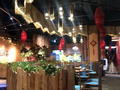 大堂-老滇山寨•云南特色菜•地方菜•民族风情歌舞表演(金碧店)