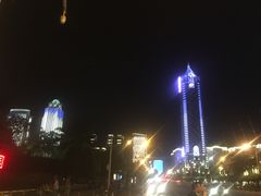-万绿园