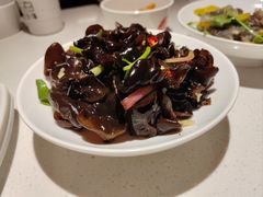 -小鱼小牛·鱼牛干锅·脆鱼火锅(世欧广场店)