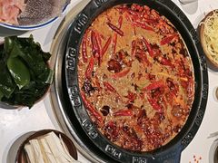 -卤校长老火锅(杨家坪直营店)