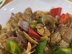 -鹏城人家海鲜酒家·23年老字号(较场尾店)
