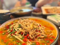-三叔特色自贡菜(中海国际店)