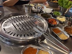 -哈哈碳都·牛肋条无限自助烤肉(宝龙店)