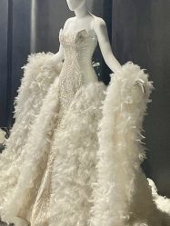 点击看大图 -Bridal Queen·婚纱女皇