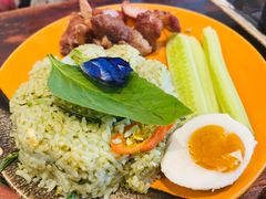 -Pad Thai Kratong Thong by ama