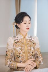 -洋洋婚纱品牌集合店