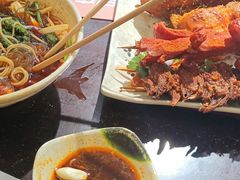 -老赵太太麻辣烫涮肚馆(大经路店)