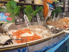 -领鲜活海鲜榴莲自助火锅(东门店)
