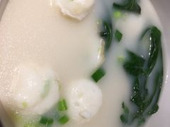 净鱼蛋片头-翠华餐厅(铜锣湾糖街店)