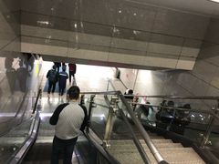 -红土地(地铁站)