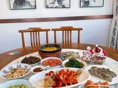 -品鲜村农家菜·阳澄湖大闸蟹(总店)