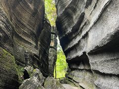 -梭布垭石林景区