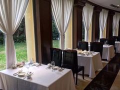 靠窗位-老洋房花园饭店(绍兴路店)