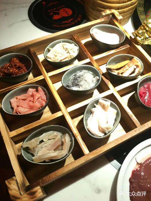 香天下火锅-九宫格拼盘-菜-九宫格拼盘图片-悉尼美食-大众点评网