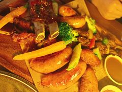 -MARU玛露音乐餐厅(大学路店)