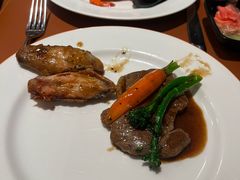 -松咖啡自助餐厅·松北香格里拉