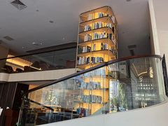 -深圳龙华大浪商业中心亚朵X酒店