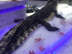 -澜悦港海鲜体验主题餐厅