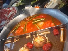 -湊湊火锅·茶憩(南京东路悦荟店)