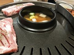 -江南猪肉商会无限续吃(弘大店)