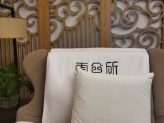 -新盈光·云会所(百丈东路店)