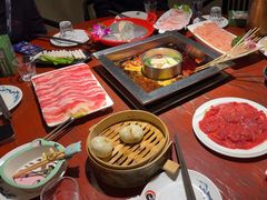 -二荆条·蜀鲜汇城市森林火锅