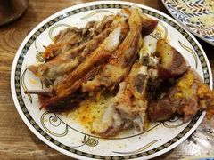 龟兹烤羊腿-清真·玛丽亚新疆菜主题餐厅(浙江中路店)