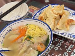 -长人馄饨铺(解放街店)