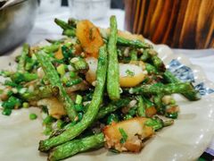 -余家庄肥肠鱼地方汤锅(银杏大道店)