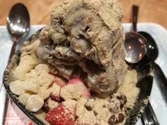 芝麻冰沙-Little Grace Bakery