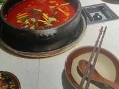 -贵府酸汤牛肉火锅·贵州老字号(飞山街店)