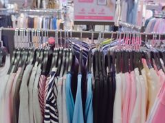 -唯品会(北京国瑞城店)