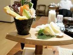 三文鱼牛油果沙拉手卷-蟹将军日本料理(中南路店)