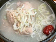 -长寿参鸡汤(朝韩风情街店)