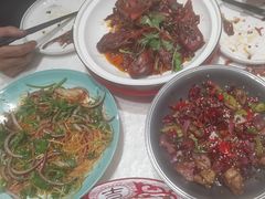 -辣小妮de川菜馆(红旗Mall店)