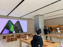 -Apple零售店(玄武湖店)