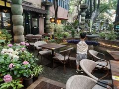 -Golden Lily河内巴黎法越料理餐厅(建国西路店)