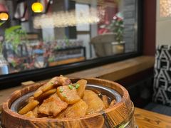 -苹果树下艺术餐厅(宋庄店)