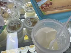-正飞鲜奶(吐鲁番路店)