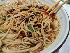-老王四季抻面(南六东路店)