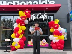 -麦当劳(卫星广场店)