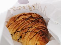 朱古力牛角包-老佛爷饼店