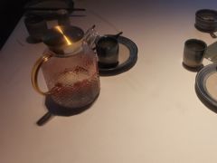 -八府香鸭·啫啫煲(华山路店)