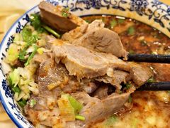-八百里牛肉汤(盖饭·锅贴·万象城店)