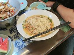 -卢大鲜鱼头捞饭(美利广场店)