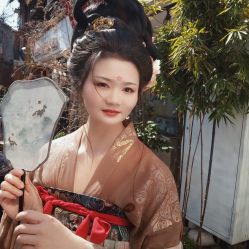 -一揽芳华汉服旗袍体验馆(拙政园店)
