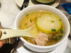 原汁原味炖土猪肉汤-蝴蝶里·粤菜·点心(龙湖天街&滨江店)