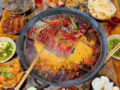 -正南齊北重庆老火锅(光华村直营店)